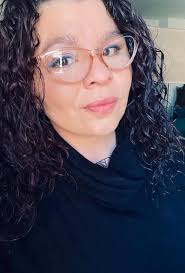 Juliet Gomez's Instagram, Twitter & Facebook