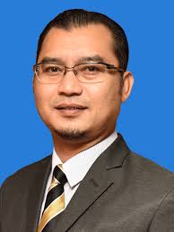 Menurut kenyataan yang dikeluarkan bahagian korporat pejabat setiausaha kerajaan negeri perak, ahmad suaidi, 49, memulakan tugas barunya hari ini. Bahagian Kerajaan Tempatan