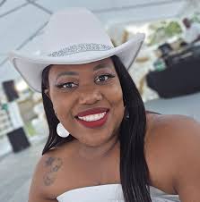 Who can detail my car to make it look like new?