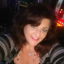 Donna Devine (@Aviddiva1469)