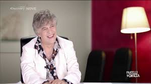 Последние твиты от lucia azzolina (@azzolinalucia). Crozza Irene Pivetti Mi Chiami Parte Lesa Pivetti Youtube