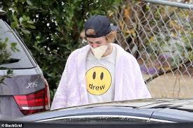 Juliusza słowackiego w grodzisku wielkopolskim 2020. Justin Bieber And Wife Hailey Are Joined By Pop Star Pal Ariana Grande And Her Fiance Dalton Gomez Daily Mail Online