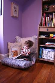 Back To The Routine Roue De Couleur Reading Corner Kids Cool Kids Rooms Reading Corner