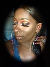 where can one find really good makeup for Purim ?