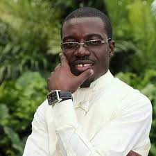 Selon le magistrat Mamboundou Mamboundou Si vous ramassez des documents  appartenant à une personne, ne l'appelez pas pour les lui remettre car vous  risquerez d'aller en prison. Selon le même Magistrat le