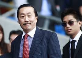 Her father, tan sri dato' seri vincent tan chee yioun is the executive chairman and a major shareholder of the company and her brother, dato' sri robin tan yeong ching is also a member of the board. Vincent Tan Children 12 Children Grandchildren Of Malaysian Tycoons You D Vincent Tan Retired From Conglomerate Berjaya S Board In 2012 Upon Turning 60 But Returned As Executive Chairman Five Years Later Roro Jia