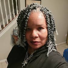 REST IN PEACE: Gwen Henderson, Tampa City Council member and owner of the  Black English Bookstore, died last night. She was 60 years old.  https://8.wfla.com/3HuBA0d