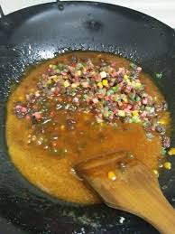 Kek buah kukus adalah antara hidangan wajib bagi kebanyakan orang setiap kali raya. Resipi Kek Buah Kukus Moist Yang Mudah Terlajak Sedap Sekali Cuba Payah Nak Berhenti Makan Weh