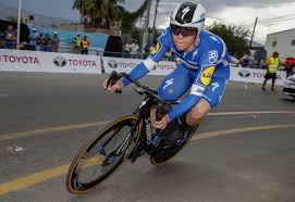 Evenepoel left the giro with multiple abrasions and contusions of the second metacarpal in his left hand, his radius, elbow, pelvic joints, kneecap and rib. Remco Evenepoel Crashes Out Of Uae Tour The Daily Spin