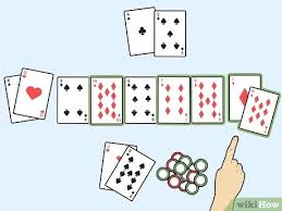 Meanwhile, a texas holdem cash game is played on a single table with 2 to 10 players. How To Shuffle And Deal Texas Holdem With Pictures Wikihow