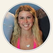 Diane Keough's Instagram, Twitter & Facebook