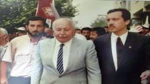 Metin külünk 1960 yılında ankara'da astsubay bir babanın 2. Milli Beka Hareketi Metin Kulunk U Hedef Aldi