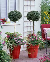 (tsla) stock quote, history, news and other vital information to help you with your stock trading and investing. Inspiracije Za Balkon Prepun Cvijeca Journal De Luxe Mjesto Koje Volim