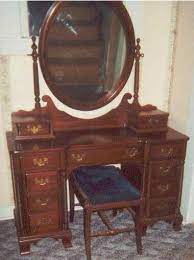 The Consider H Willett Company Of Louisville Kentucky Cherry Bedroom Furniture Cherry Furniture Vintage Bedroom Furniture