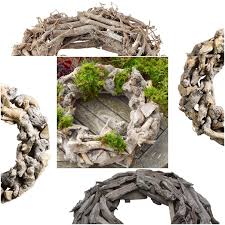 Die Besten Und Schonsten Kranze Aus Holz Kreativitat Pur Mrs Greenery Holzkranz Naturmaterialien Holz Deko Garten Selber Machen