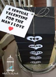 Guys Are Really Hard To Shop For When It Comes To Valentine S Day Gifts A Lot Of Girls Don T Know This Bu Valentine Gifts Valentine Day Gifts Boyfriend Gifts
