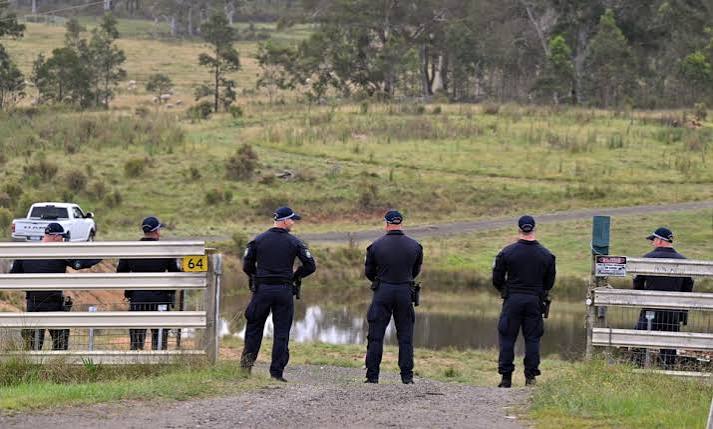 Police establish crime scene at new property south-west of Sydney in search for couple | New South Wales | The Guardian