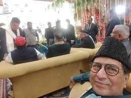 Hotel Ramada men ek nikah taqreeb men former CM Akhilesh Yadav , Javed Abdi,  Haji Siraj Mehdi MLC,k sath.