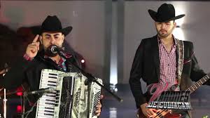Provided to youtube by distrokidel macronik (en vivo) (en vivo) · anthony medinacorridos ineditos (en vivo)℗ 1827228 records dkreleased on: Letra De El P1 Ponchito De La Lima Los Varones De Culiacan
