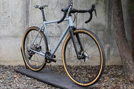 Pure Bros Stahlrahmen Gravel Bike Pro Ganz Individuell Auf Wunsch In 2020 Stahlrahmen Stahl Rennrad