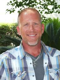 The Straight Snapped Magazine podcast