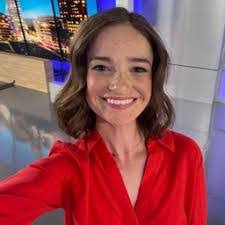 Abby Davis's Instagram, Twitter & Facebook