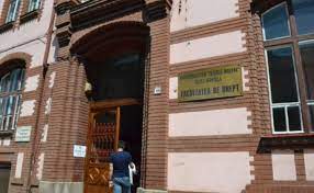 O absolventă din judeţul vaslui, primul candidat admis la facultatea de drept a universităţii bucureşti: Cinci Olimpici La Diverse Materii Au Optat Pentru Facultatea De Drept Ubb Cluj Clujust