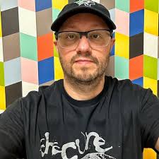 Kevin Lenning (@kevlars_records) • Threads, Say more