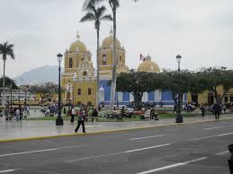 Trujillo is a city of 790,000 people in northwestern peru, very close to the pacific coast. Trujillo Die Farbenfrohe Kolonialstadt Im Norden Perus