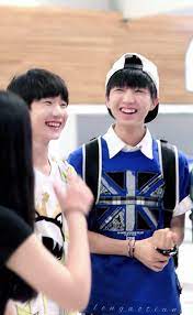 He's always looking at wang junka. Tfboys Worldwide On Twitter Hq Wang Yuan And Wang Junkai Hk Airport Kaiyuan C Logo Http T Co Msa6x9daop