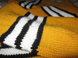 See more ideas about scarf knitting patterns, knitting patterns, knitting. Free Patterns To Show Your School Spirit Knitting