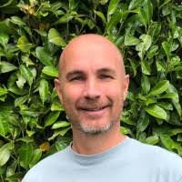 Lisa Edgell's Instagram, Twitter & Facebook