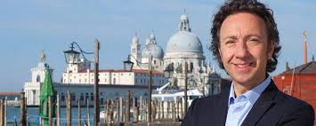 Retrouvez toutes les vidéos et replays de nos émissions d'informations sur lci. Secrets D Histoire Stephane Bern Streaming Replay