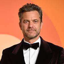 Joshua and Diane romance in City of Light