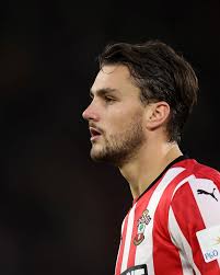 Taylor Harwood-Bellis (@tayhbellis_) • Instagram photos and videos