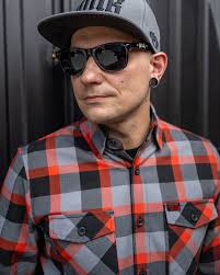 Dive into the chaos with our brand new MOSH PIT shirt! 😎 Perfect for  concerts, festivals, or just rocking out at home. Who's ready to turn up  the volume? 🔥