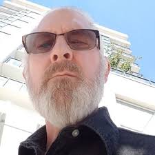 Edward Hanlon (@EdwardEdHanlon)