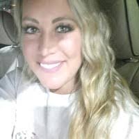 Samantha Hipp's Instagram, Twitter & Facebook