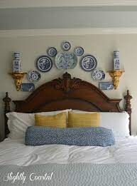 2 650 00 onwards wall plates or decorative plates as they are commonly called instantly catches your attention. Blue And White Plate Wall And The Realization Blue And White Plates Plates On Wall Plate Wall Decor