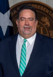 Dennis Marquez's Instagram, Twitter & Facebook