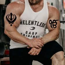 Khanda is an important symbol of sikhism and has a deep meaning behind each of 4 components it is made out of. Voorkoms Temporary Tattoo Waterproof For Girls Men Women Beautiful Popular Water Transfer 3d Khanda Onkar Sikh Symbol Size 10 5 Cm X 6cm 1pc Amazon In Beauty