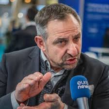 I love electric vehicles