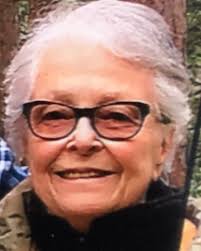 Mme Michelle Lacroix — Résidence funéraire Steve L. Elkas