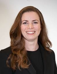 Lora Mckenzie's Instagram, Twitter & Facebook