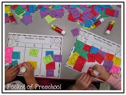 Pocket Of Preschool Shapes Part 2 More Shape Fun Shapes Worksheet Kindergarten Shapes Kindergarten Shapes Preschool
