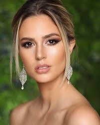 Claudia Simas (claudinhasimas)