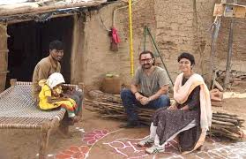 Aamir And Kiran On Paani Foundation S Fun Contests To Teach Villagers The Technique Of Saving Water Rank history shows how popular paani foundation is in the google play, and how that's changed over time. fun contests to teach villagers