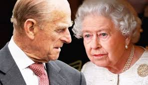 Queen elizabeth ii once chased her husband, prince philip, with a tennis racket and a pair of shoes. Photographer Catches Prince Philip Being Chased By Queen Elizabeth Amid Royal Tour
