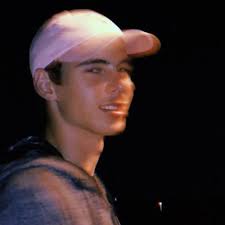 Collin Gonzalez (@shoutoutmymom)