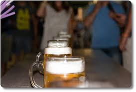 Aspettatevi novità, così ha salutato alcuni studenti che l'hanno riconosciuto. Birra In Festa A Fumo Oltrepo Pavese Chesssifa